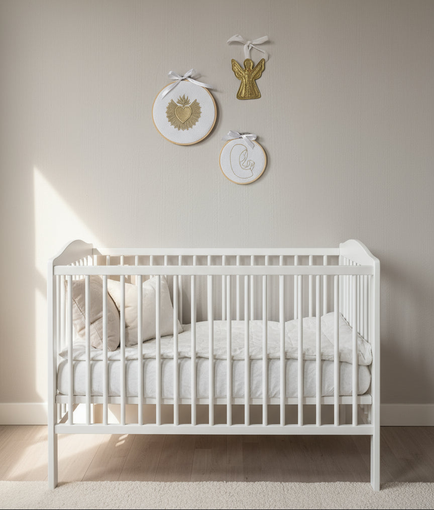 Circle Frame - Prayer