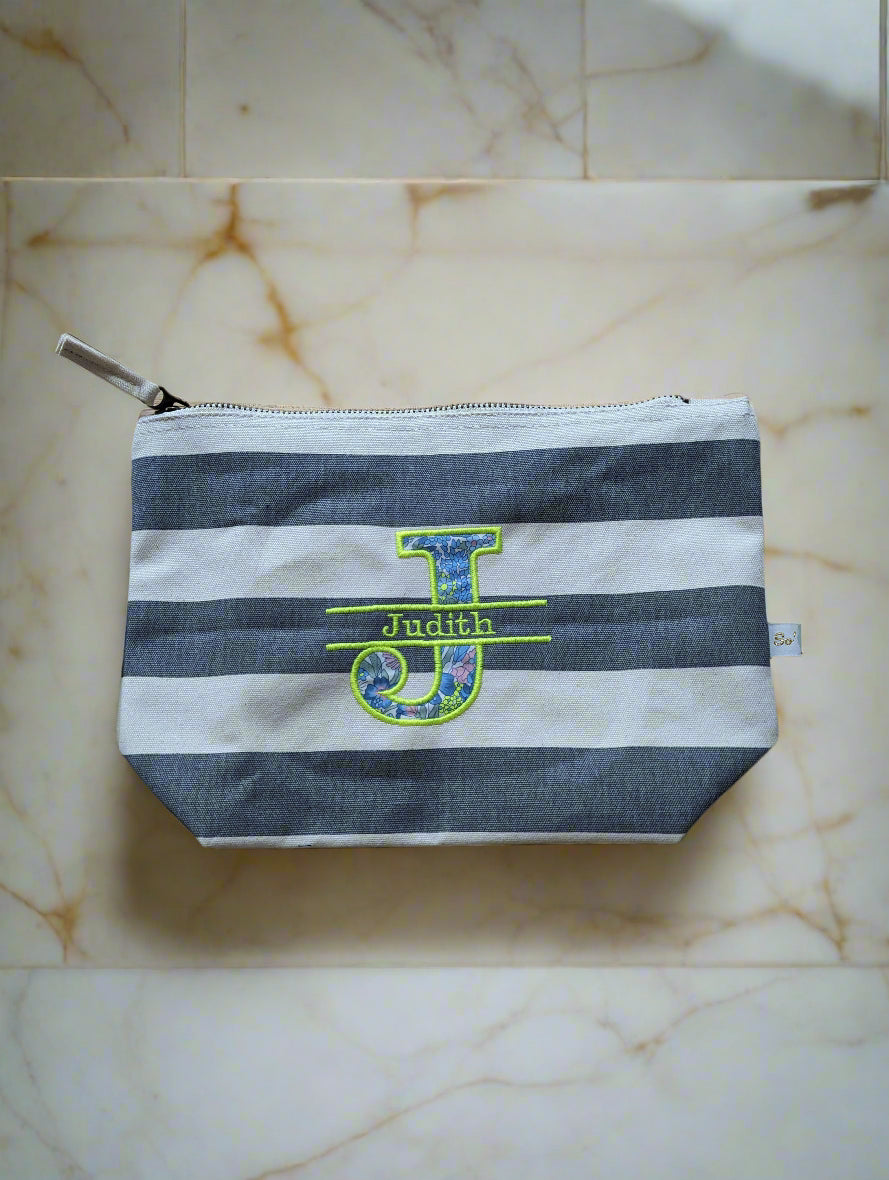 Poppy (bi-colour) Toiletry Bag - Medium