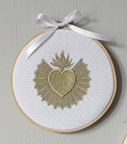 Circle Frame - Prayer