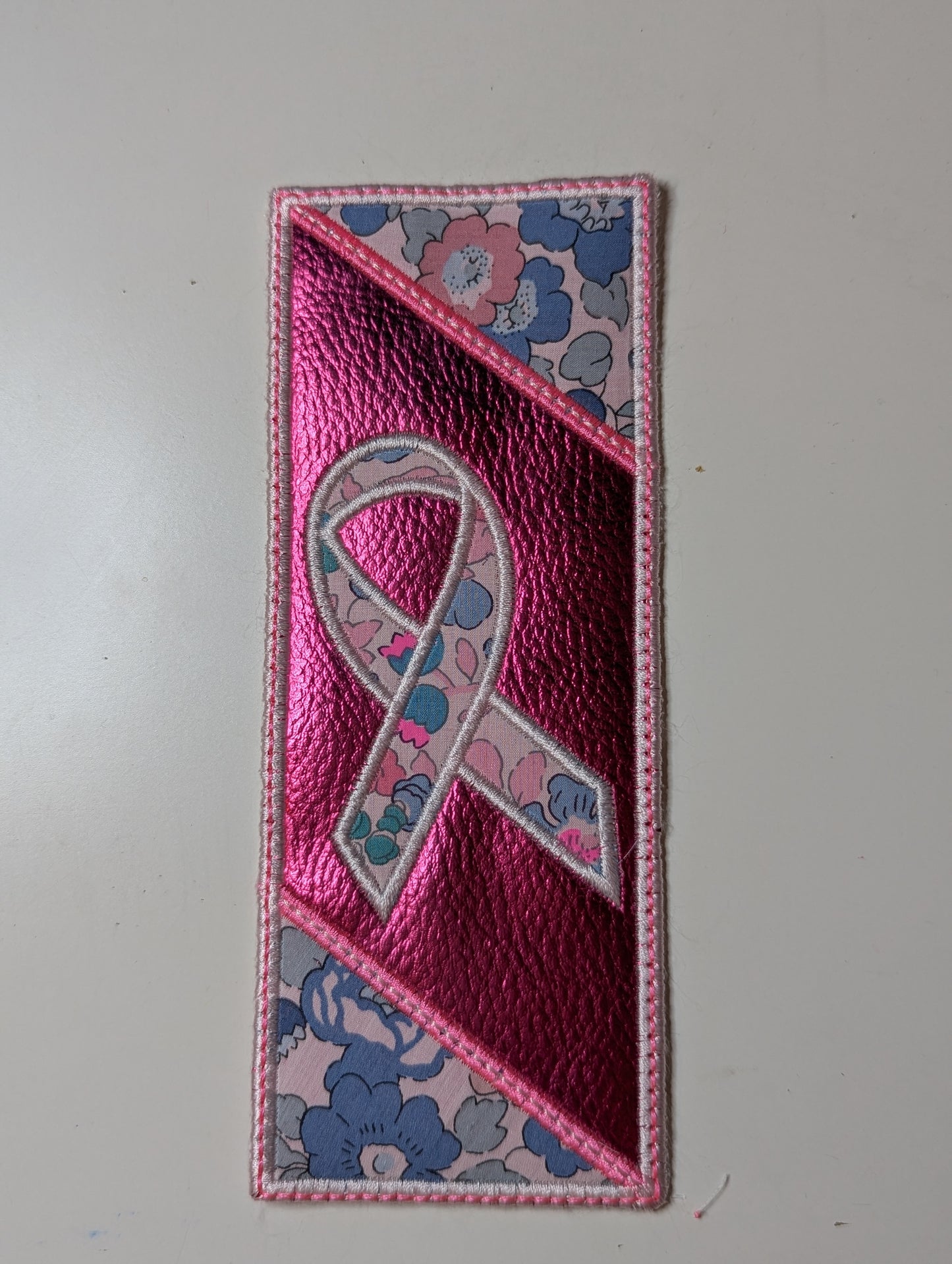 Bookmark, Fight against breast cancer