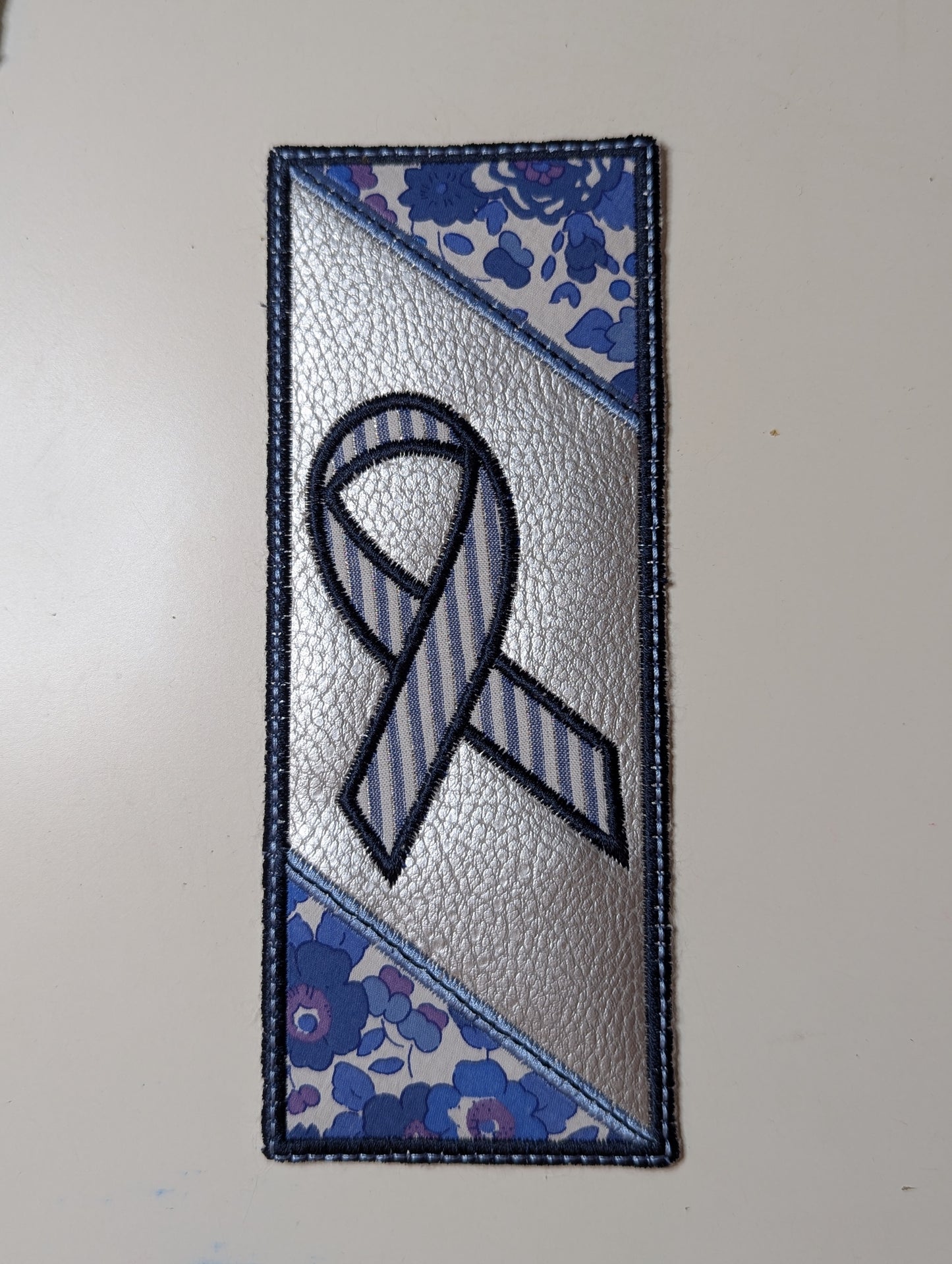 Bookmark, Fight against breast cancer